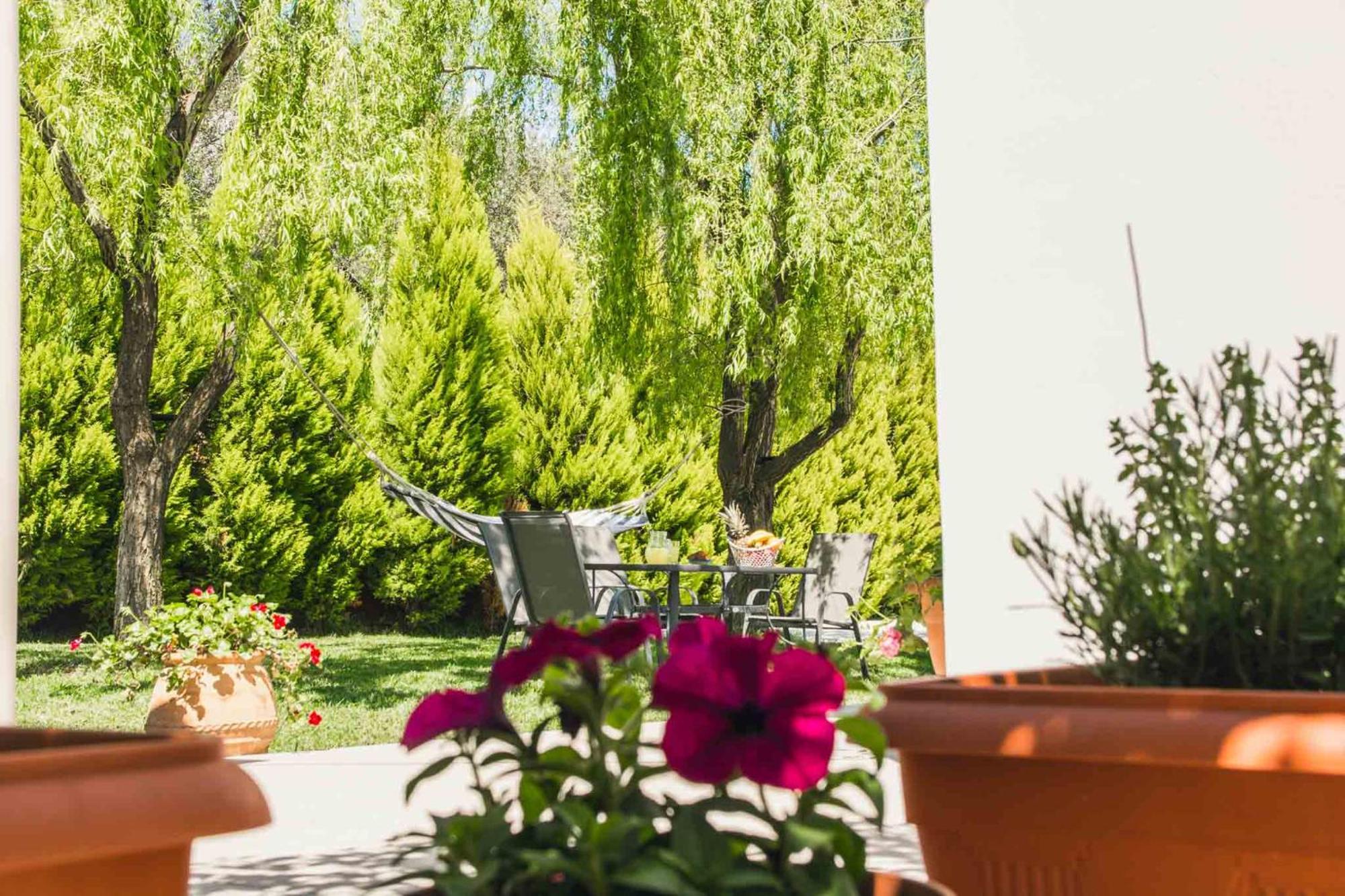 Appartement Liofyto House Private Garden à Platanés Extérieur photo